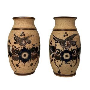 Vintage Pair of Tan Tonala Vases H MEX Netzi 4"x 6.5" Mexican Pottery Sandstone